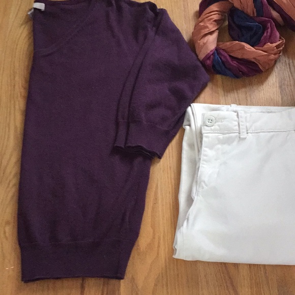 Banana Republic Sweaters - Banana Republic Purple V neck Sweater Size S